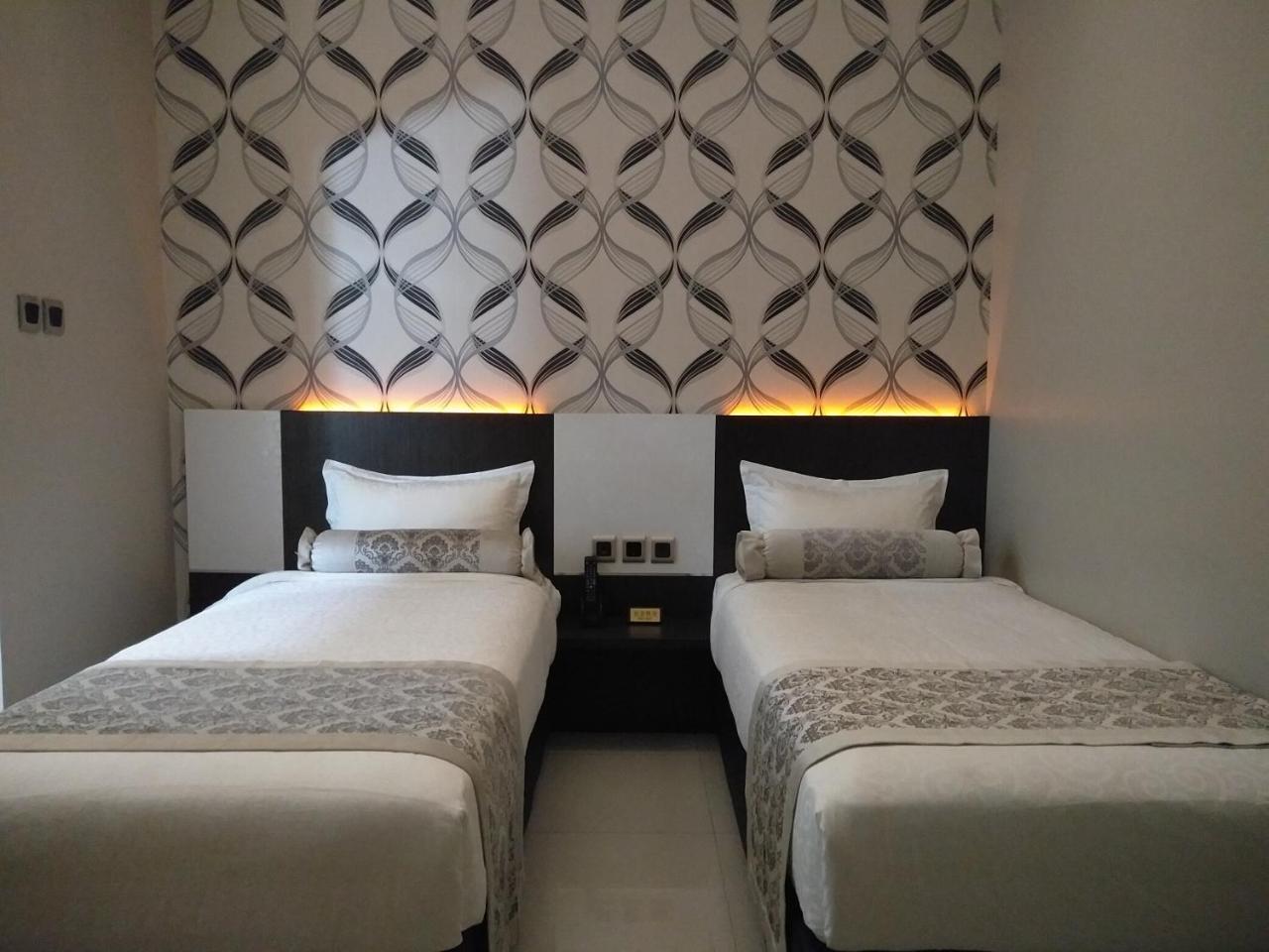 Malang City Boulevard Homestay Экстерьер фото
